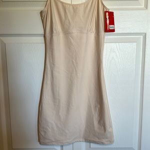 Spanx Spoil Me Cotton Shape Wear Dress Slip Size Medium Nude Tan Lightweight